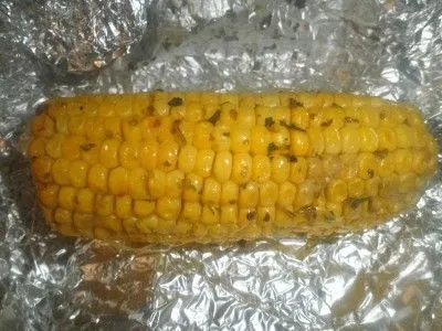 Можна кукурудзу мамі, що годує (кукурудзу) Можна кукурудзу мамі, що годує