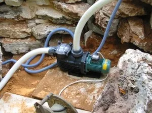 Насоси для фонтанів і водоспадів існуючі види, марки виробників, вибір (насос водоспад дача фонтан) Насоси для фонтанів і водоспадів існуючі види, марки виробників, вибір