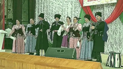 Надія Кадишева - навіщо це літо (Махнувши прощання косинкою) Надія Кадишева - навіщо це літо