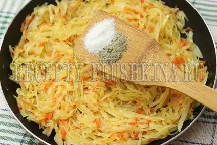 Начинка для пиріжків з капустою дуже смачна (капустою) Начинка для пиріжків з капустою дуже смачна