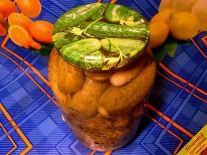Огірки консервовані, малосольні (покроковий рецепт з фото) (рецепт) Огірки консервовані, малосольні (покроковий рецепт з фото)