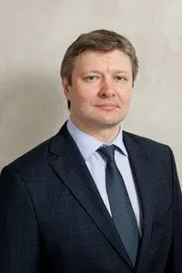 Гострий тромбофлебіт - хвороби судинної хірургії (вигляді щільних болючих) Гострий тромбофлебіт - хвороби судинної хірургії