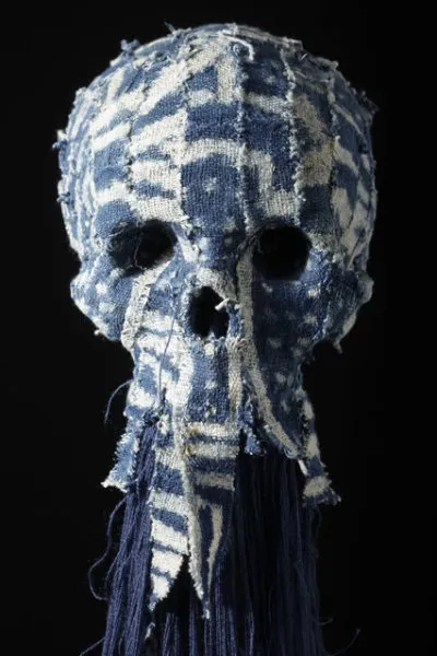 Оригінальні черепа з бісеру, ниток, пір'я і страз від jim skull (черепа) Оригінальні черепа з бісеру, ниток, пір'я і страз від jim skull