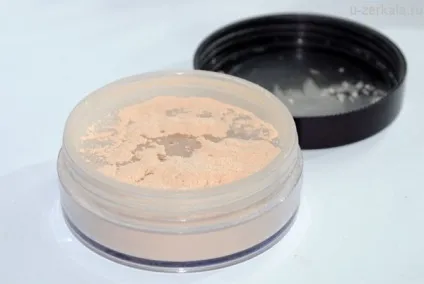 Oriflame оксамитова розсипчаста пудра аура air soft powder у відтінку clear