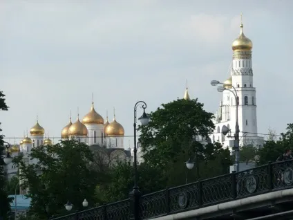 Кабінет Владислава Суркова дав блогерам їжу для роздумів (інтереси Суркова) Кабінет Владислава Суркова дав блогерам їжу для роздумів