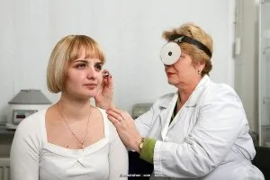 набряк вуха