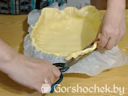 Відкритий французький пиріг «киш лорен» з куркою і грибами (покроковий рецепт з фото)