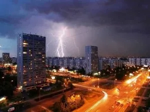Перенапруження, замітки електрика (атмосферний) Перенапруження, замітки електрика