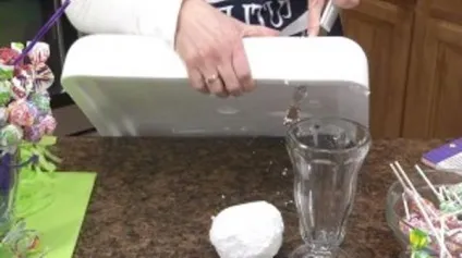 Пінопластовий куля своїми руками (може стати основою) Пінопластовий куля своїми руками