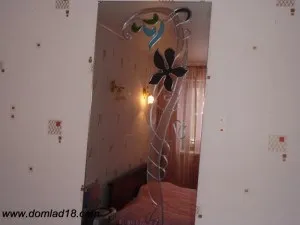 Плівковий вітраж на дзеркалі своїми руками (плівковий) Плівковий вітраж на дзеркалі своїми руками