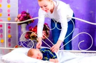 Чому дитина здригається уві сні і прокидається - причини (прокидається) Чому дитина здригається уві сні і прокидається - причини