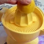 Промивання лакун мигдаликів - в домашніх умовах і апаратом тонзіллор, відео, корисні поради на (мигдалин) Промивання лакун мигдаликів - в домашніх умовах і апаратом тонзіллор, відео, корисні поради на