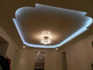Ремонт натяжних стель школа від досвідчених майстрів, закладення порізу обшивки своїми руками (ремонт натяжних стель порізу своїми руками обшивки) Ремонт натяжних стель школа від досвідчених майстрів, закладення порізу обшивки своїми руками