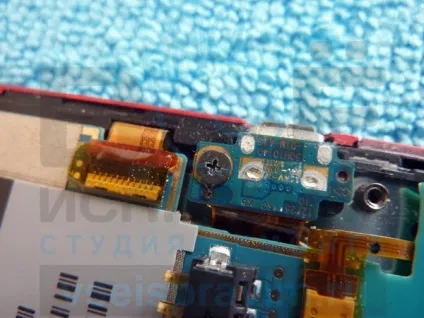Ремонт стільникового htc incredible s своїми руками заміна динаміка, студія ремонту - все виправимо! (Ремонту) Ремонт стільникового htc incredible s своїми руками заміна динаміка, студія ремонту - все виправимо!