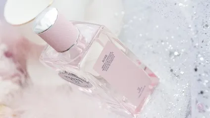 Рожева хмара prada новий аромат infusion de rose (гламбокс) Рожева хмара prada новий аромат infusion de rose