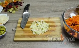 Салат вінегрет рецепт приготування з покроковими фото і відео-рецептом (як зробити вінегрет) Салат вінегрет рецепт приготування з покроковими фото і відео-рецептом