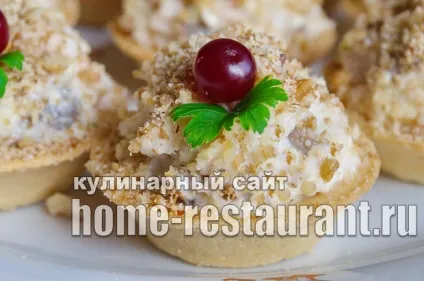 Салат в тарталетках з копченою куркою і грибами - домашній ресторан (салат) Салат в тарталетках з копченою куркою і грибами - домашній ресторан