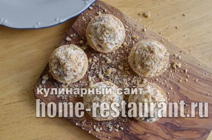Салат в тарталетках з копченою куркою і грибами - домашній ресторан (грибами) Салат в тарталетках з копченою куркою і грибами - домашній ресторан