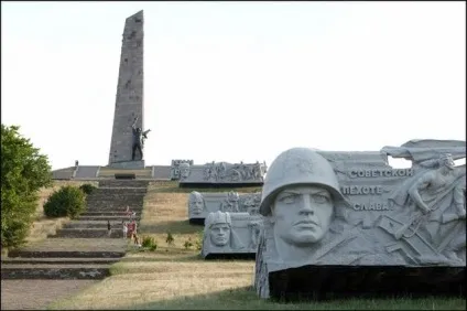 Саур-могила історія, пам'ятник, Червоноград та розташування на карті (історія) Саур-могила історія, пам'ятник, Червоноград та розташування на карті