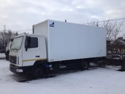 Сендвіч і автофургон що між ними спільного (блоки стін стелі) Сендвіч і автофургон що між ними спільного