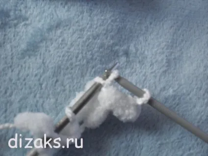 Шарф з помпонами пряжі спицями, dizаks дизайн - аксесуари (спицями) Шарф з помпонами пряжі спицями, dizаks дизайн - аксесуари