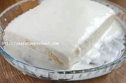 Сметанник рецепт класичний, простий, легкі рецепти