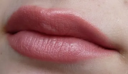Суперстійкі губна помада avon - відгуки, фото і ціна (avon) Суперстійкі губна помада avon - відгуки, фото і ціна
