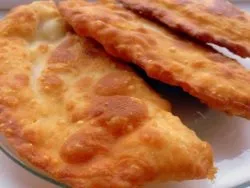 Тісто для чебуреків - рецепти з фото (тісто для чебуреків рецепти з фото) Тісто для чебуреків - рецепти з фото