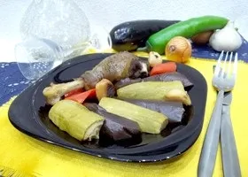 Теплий салат з кабачків і помідорів корисне і низькокалорійне блюдо (низькокалорійне блюдо) Теплий салат з кабачків і помідорів корисне і низькокалорійне блюдо