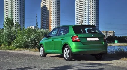 Тест-драйв нової skoda fabia (шкода Фабія) (поодинокі) Тест-драйв нової skoda fabia (шкода Фабія)