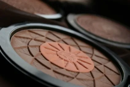 Terraрістіческій акт або огляд пудр від guerlain з серії terra soleia, ora і nerolia відгуки