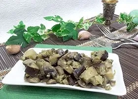 Тушковані баклажани з фаршем покрокове приготування (баклажани) Тушковані баклажани з фаршем покрокове приготування