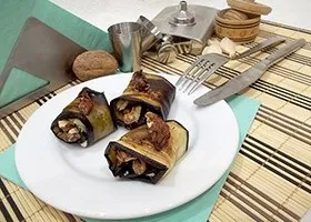 Тушковані баклажани з фаршем покрокове приготування (приготування) Тушковані баклажани з фаршем покрокове приготування