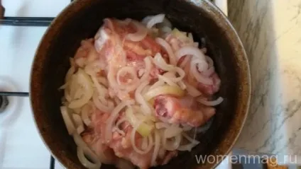 Тушковані курячі стегна (курячі) Тушковані курячі стегна