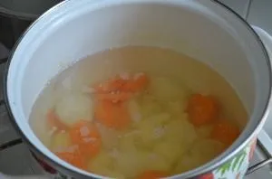 Юшка з річкової риби в домашніх умовах (юшка з річкової риби) Юшка з річкової риби в домашніх умовах