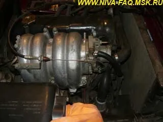 Ваз-21214 - установка автоматичного натяжителя ланцюга пілот (пілот) Ваз-21214 - установка автоматичного натяжителя ланцюга пілот