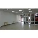 У центрі очеретина здаються в оренду торгові приміщення (оренду) У центрі очеретина здаються в оренду торгові приміщення