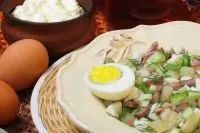 хрускотом малосольненькім