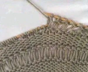 В'яжемо витягнуті петлі спицями за схемами, формуємо візерунки (петлі) В'яжемо витягнуті петлі спицями за схемами, формуємо візерунки