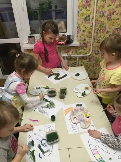 Художній гурток на дому, мами самі (дому) Художній гурток на дому, мами самі