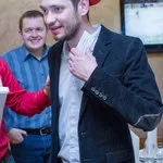 Як ми шукаємо двігусних людей
