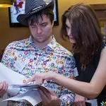 Як ми шукаємо двігусних людей