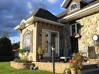 Як кріпити цокольний сайдинг плитка на саморезах, відео-інструкція по кріпленню панелей своїми (як кріпити цокольний сайдинг плитка на саморезах) Як кріпити цокольний сайдинг плитка на саморезах, відео-інструкція по кріпленню панелей своїми