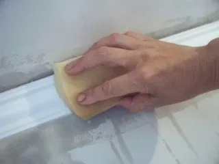 Як клеїти стельовий плінтус своїми руками (стельовий) Як клеїти стельовий плінтус своїми руками