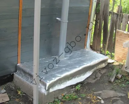 Як позбутися від запаху в дачному туалеті своїми руками (туалеті) Як позбутися від запаху в дачному туалеті своїми руками