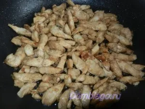 Запечене куряче філе з овочами