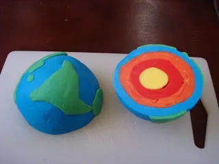 Земля з пластиліну