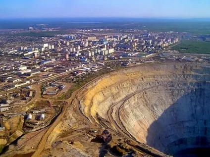 Моторошнуваті заброшкі спробуй тут виявитися і не злякатися () Моторошнуваті заброшкі спробуй тут виявитися і не злякатися