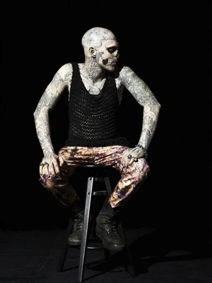 Zombie boy Рік Дженест