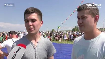 12 Тисяч чоловік зібрав сабантуй в Хмельніцкійе (Удмуртія) 12 Тисяч чоловік зібрав сабантуй в Хмельніцкійе